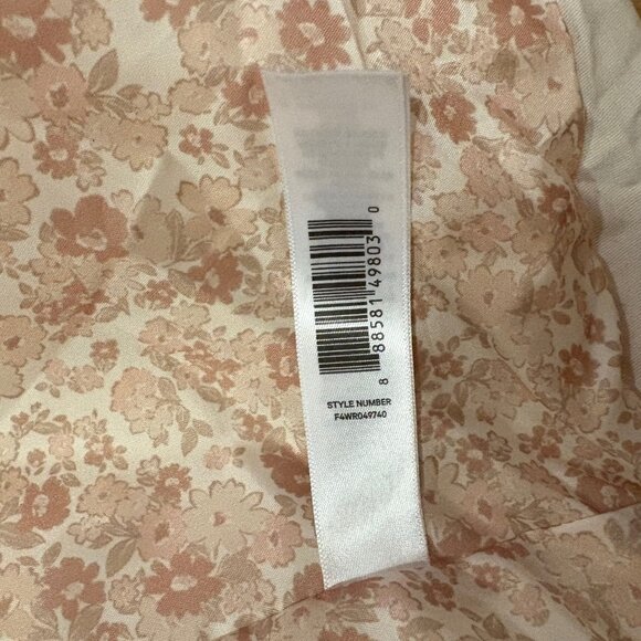 Joe Fresh x Jillian Harris Winter Jacket | Quilted White Coat | Cinch Waist Hood - Picture 9 of 9